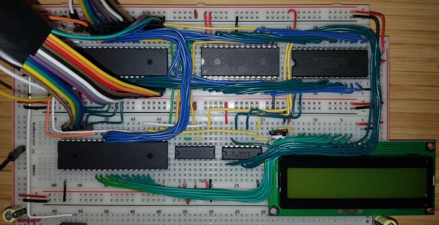 EEPROM with socket on the breadboard